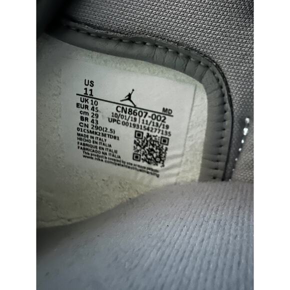 Dior Air Jordan Grey & White Oblique High Top Sneakers - Picture 10 of 10